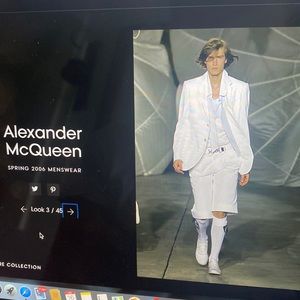 ALEXANDER MCQUEEN 💀 s/s 2006 Runway Blazer🤍